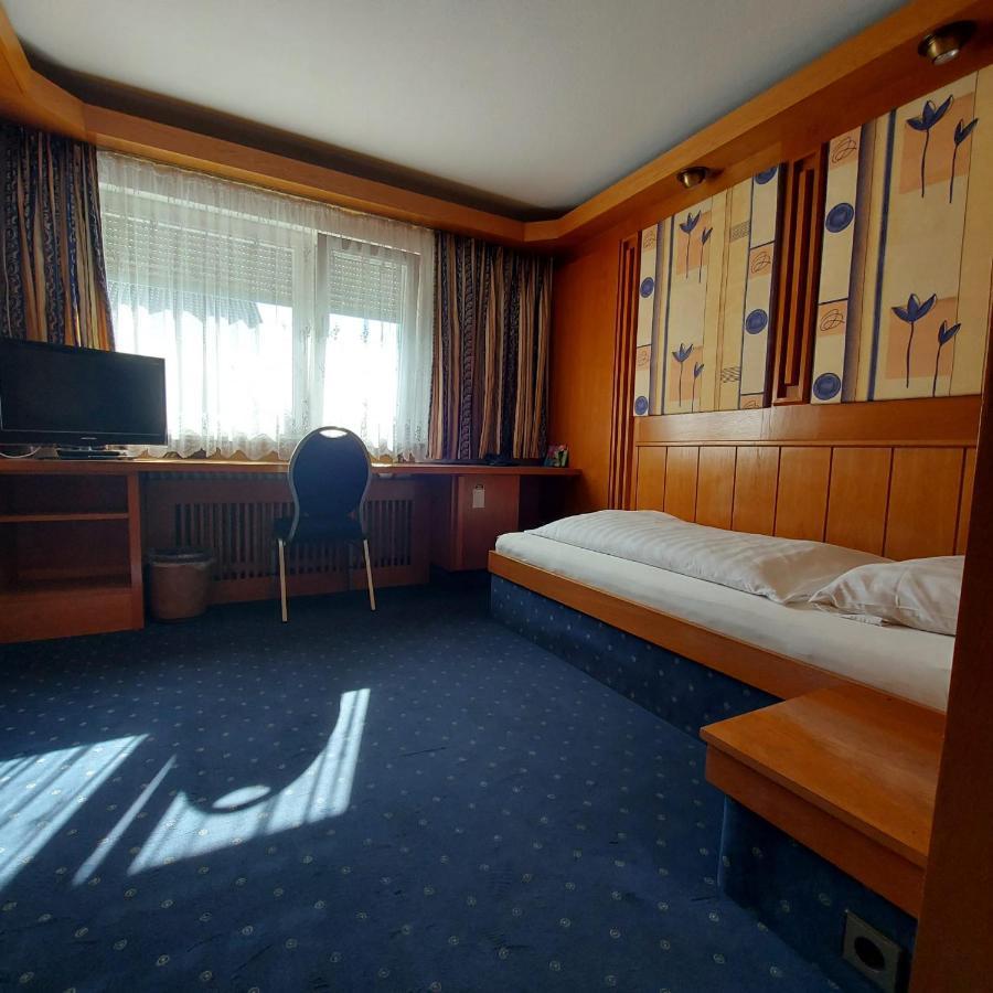 Hotel Tijda Штутгарт Экстерьер фото